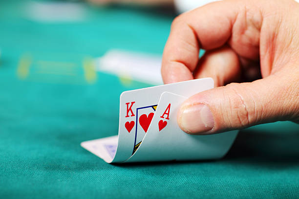 Video presentation of live casino games on mobile